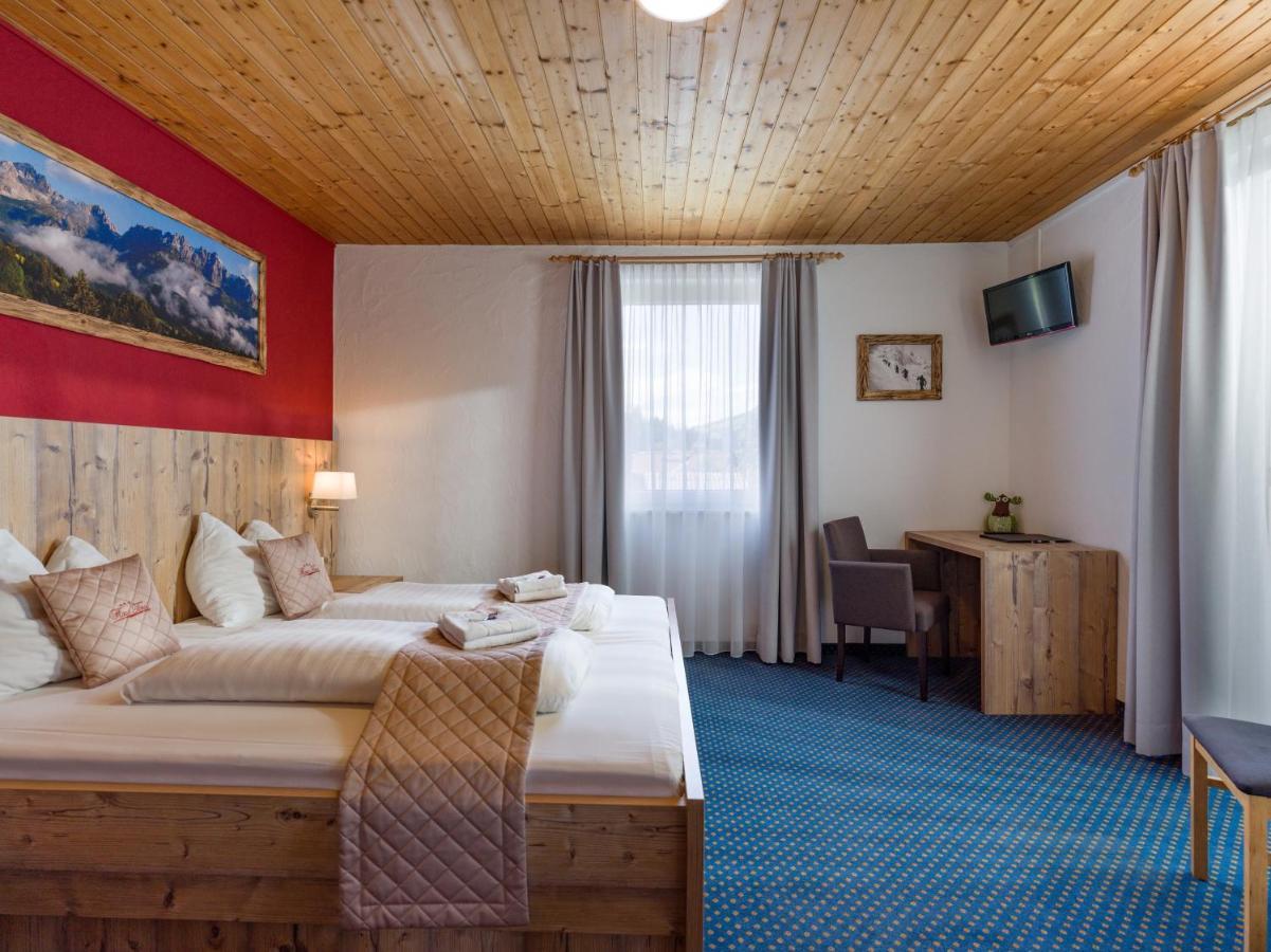 Haus Tirol Otel Brixen im Thale Dış mekan fotoğraf