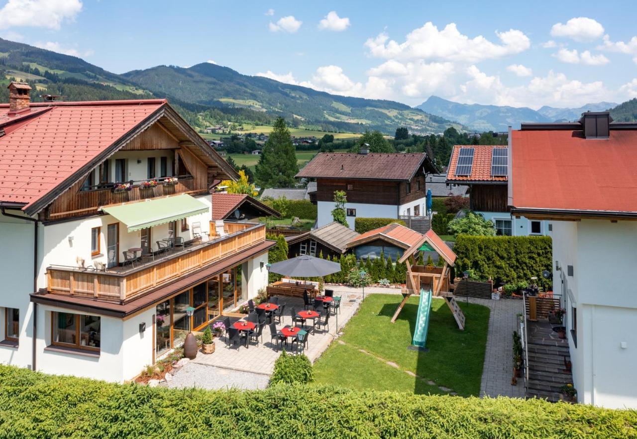 Haus Tirol Otel Brixen im Thale Dış mekan fotoğraf